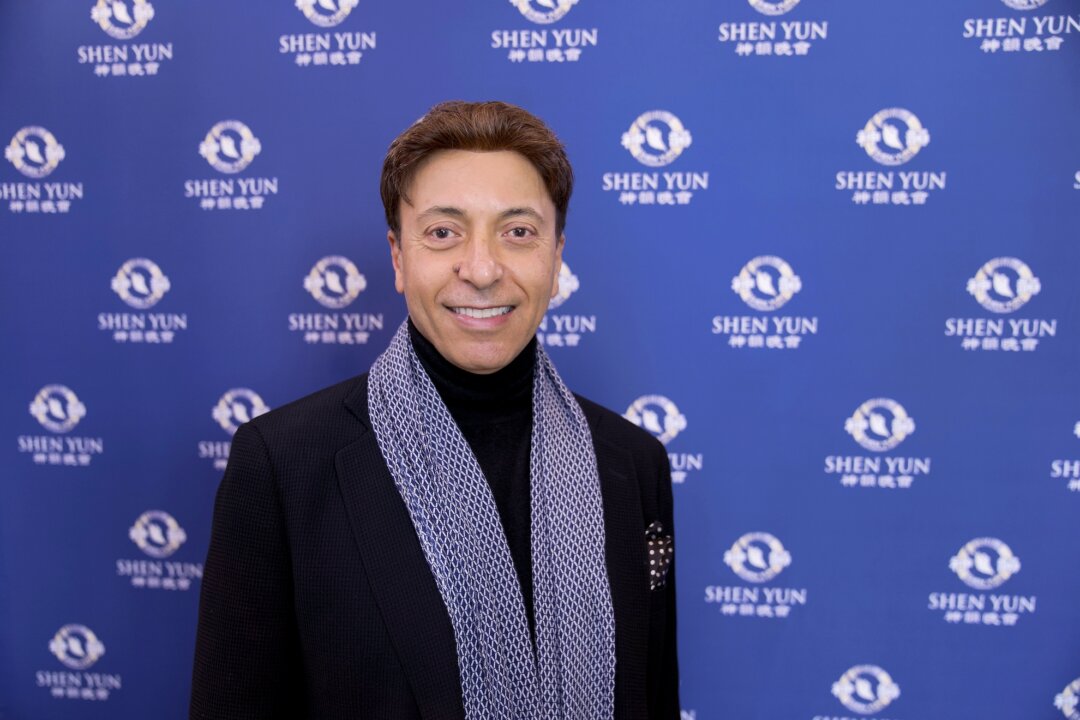 Dance judge, studio owner, and former ballerino Sarwat Kaluby enjoyed Shen Yun at the Thrasher-Horne Center in Jacksonville, Florida, on Feb. 22, 2020. (NTD Television)