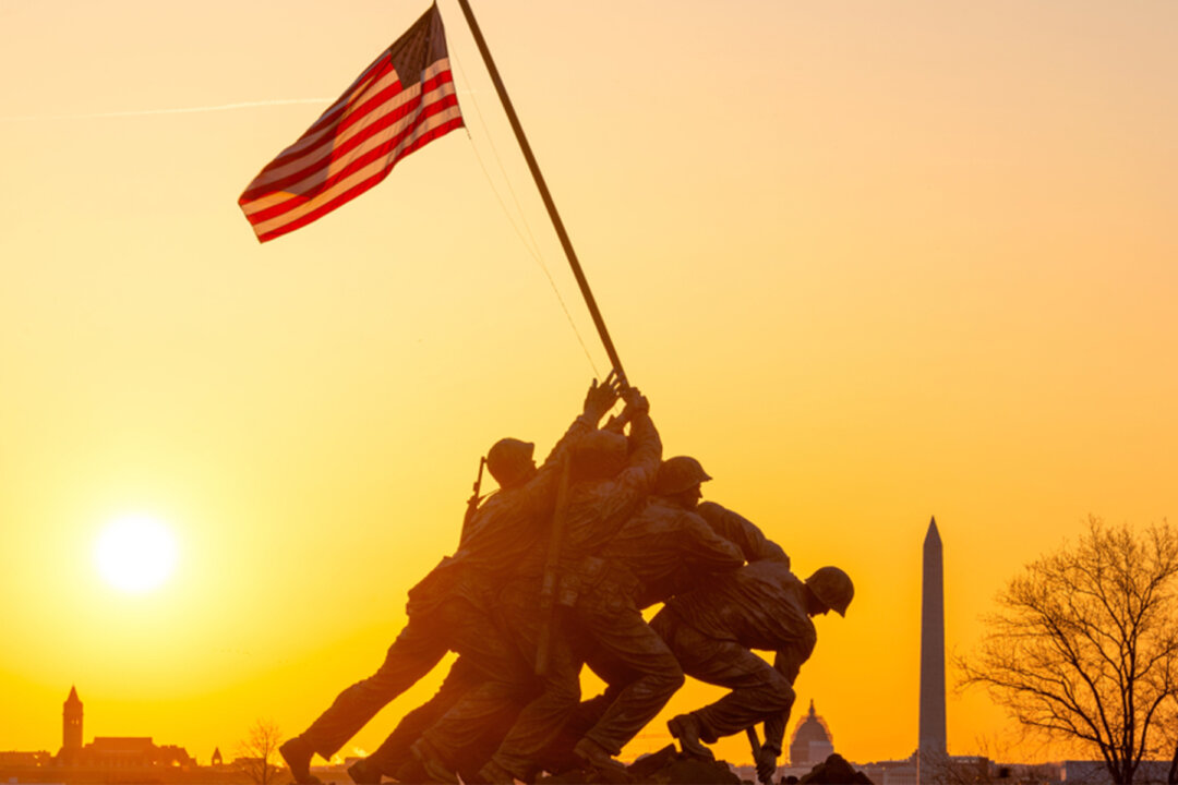 Iconic Photo of Marines’ Flag-Raising During Battle of Iwo Jima Was ...