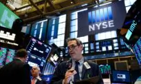 US Stocks Rebound After Trump Pitches Coronavirus Relief Plan to Lawmakers