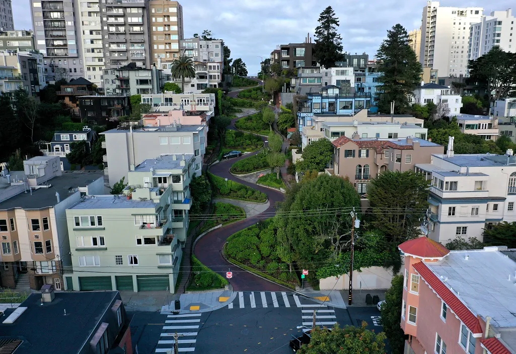 An aerial drone view of an empty Lombard Street tourist destination during the coronavirus pandemic in San Francisco on March 30, 2020. (Justin Sullivan/Getty Images)