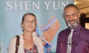 Shen Yun Shows Us ‘Beauty and Strength of Human Spirit Can Overcome,’ Music Teacher Says