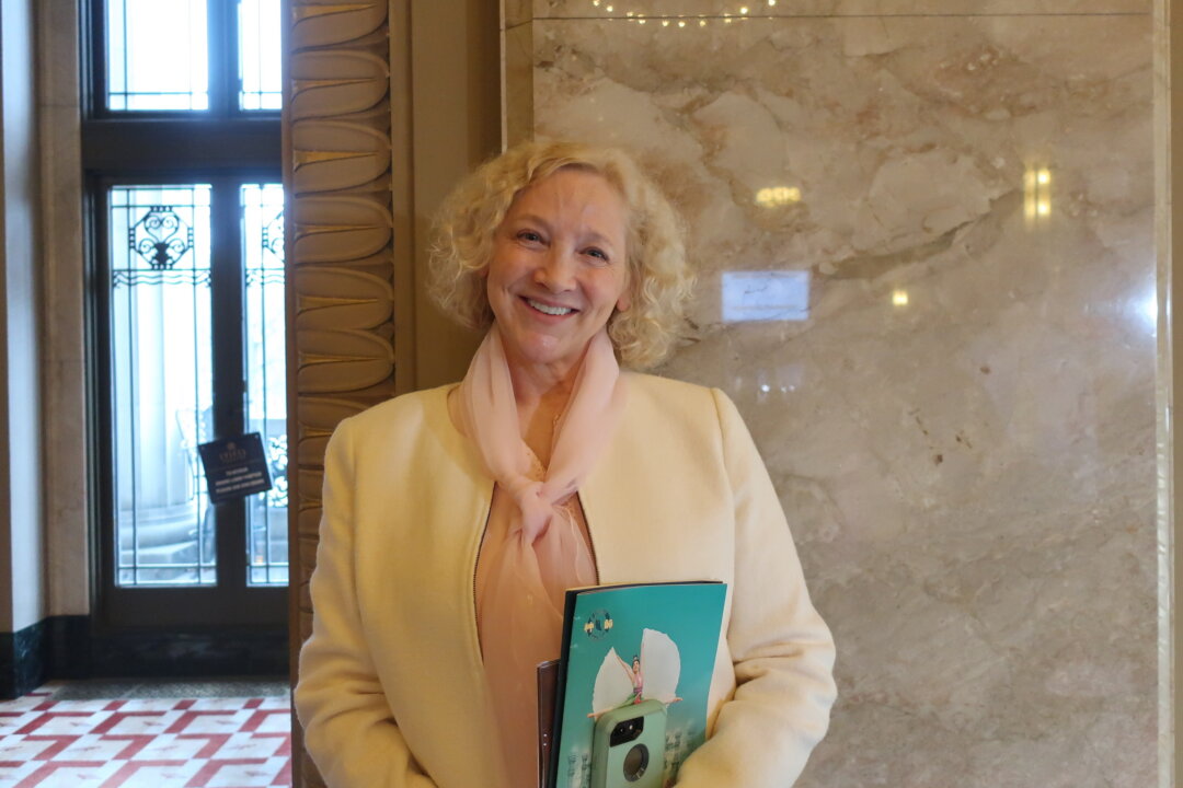 Jodi Zirbel, a linguist, attended Shen Yun Performing Arts at the Stifel Theater in St. Louis, Missouri, on March 1, 2020. (Stacey Tang/The Epoch Times)