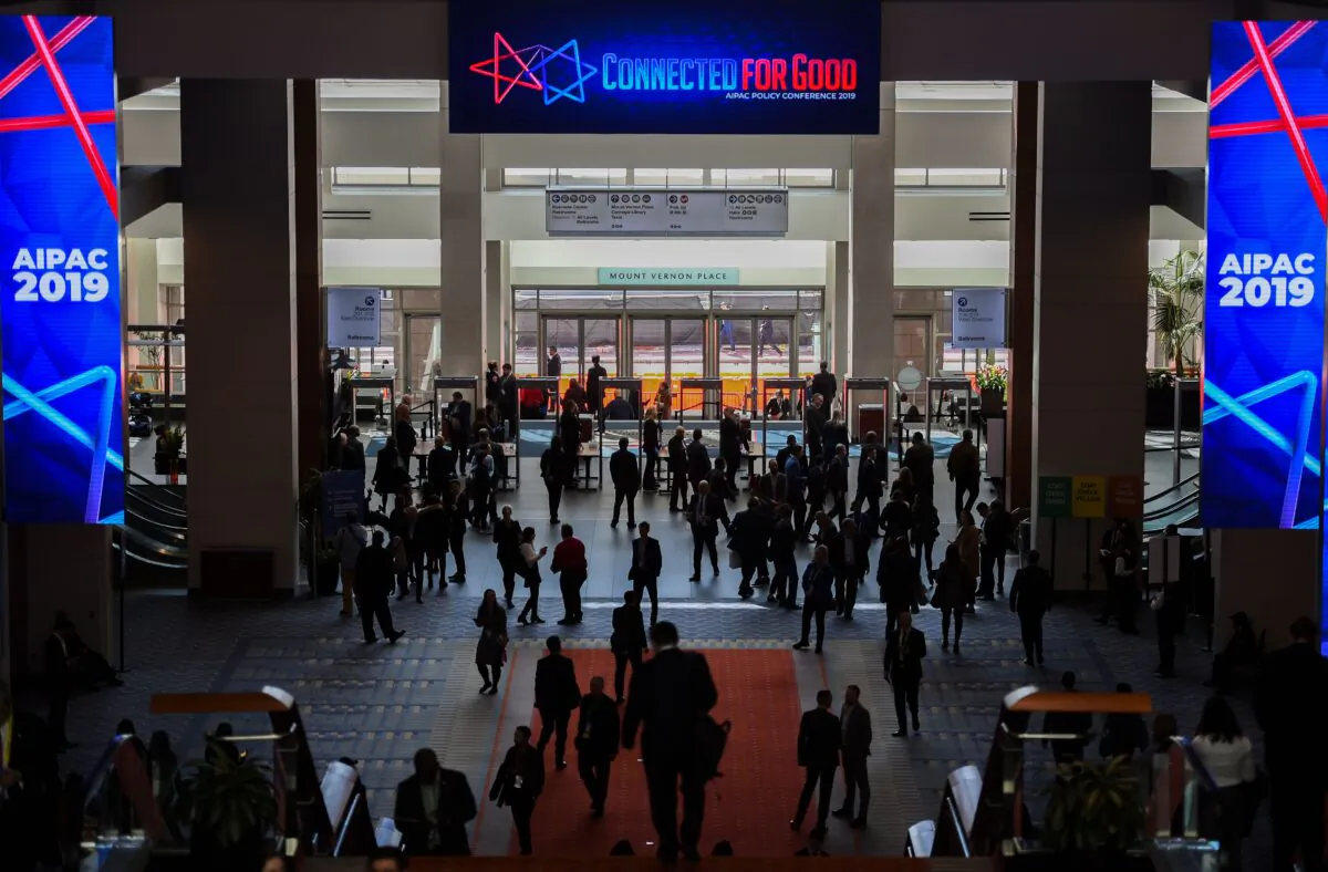 People attend the American Israel Public Affairs Committee (AIPAC) conference in Washington on March 24, 2019. (Andrew Caballero-Reynolds/AFP via Getty Images)