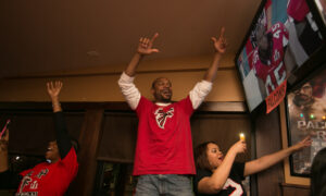 NFL Asks Supreme Court to Reconsider Class Action Over Sunday Ticket TV