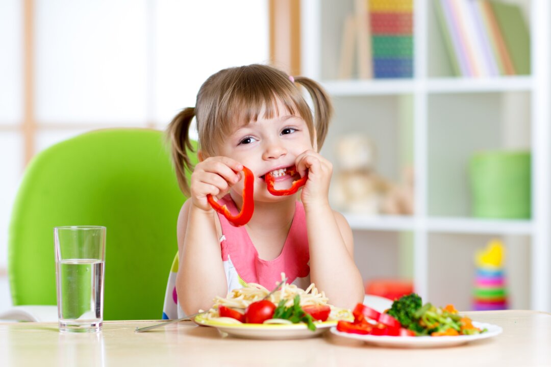 Instead of saying 'no' tp junkfood, say 'yes' to more fruits, vegetables, nuts, and especially minimally processed whole grains. (Oksana Kuzmina/Shutterstock)