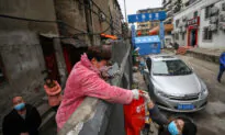 ‘Everything’s Fake’: Top Chinese Official Heckled by Sealed-In Wuhan Residents During Visit
