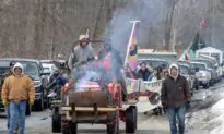 Blockade on CP Rail Tracks in Kahnawake Comes Down After More Than Three Weeks