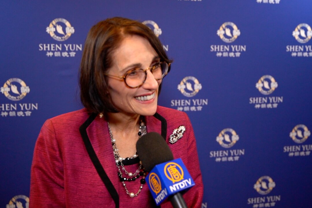 Maggie Reister enjoyed Shen Yun at Governors State University in University Park, Illinois, on March 6, 2020. (NTD Television)