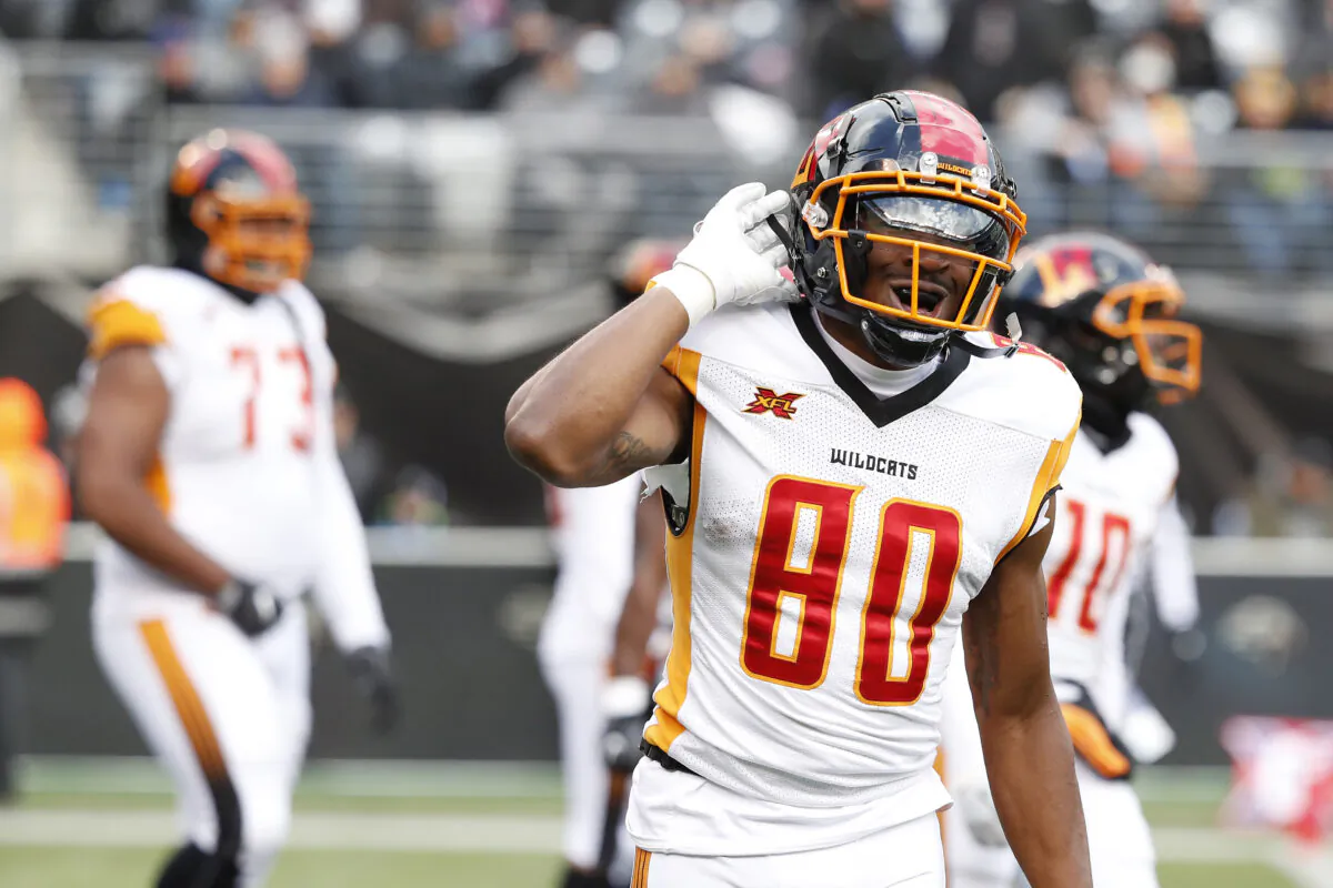 Saeed Blacknall #80 of the LA Wildcats gestures to the crowd after scoring a touchdown against the NY Guardians during the second half of their XFL game at MetLife Stadium in East Rutherford, New Jersey on Feb. 29, 2020. (Michael Owens/Getty Images)