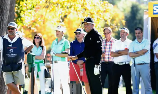 Trump Will Award 2 Golfers Medal of Freedom