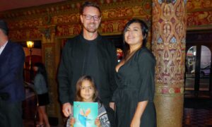 Filmmaking Duo Impressed by the Message of Shen Yun