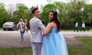 Teen Makes Prom Gown From Scratch for Best Friend Who Can't Afford Dream Dress, and It Lands Him a Job