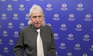 Order of Australia Recipient, Choreographer Thanks Shen Yun for Its Honesty and Brilliance