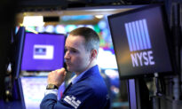 US Stocks Plunge in Volatile Markets as Oil Price War Heats Up