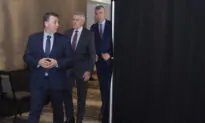 Labour, Business Leaders Urge Common Federal-Provincial Front on COVID-19