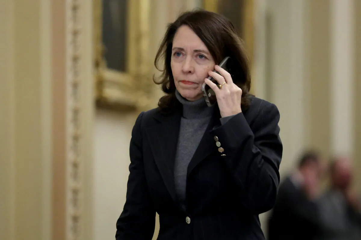 Sen. Maria Cantwell (D-Wash.) heads toward the Senate Chamber at the U.S. Capitol in Washington on Jan. 21, 2020. (Somodevilla/Getty Images)