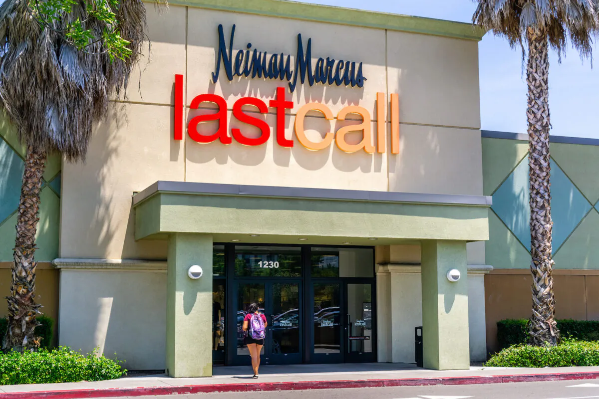 A Neiman Marcus Last Call store. (Sundry Photography/Shutterstock)