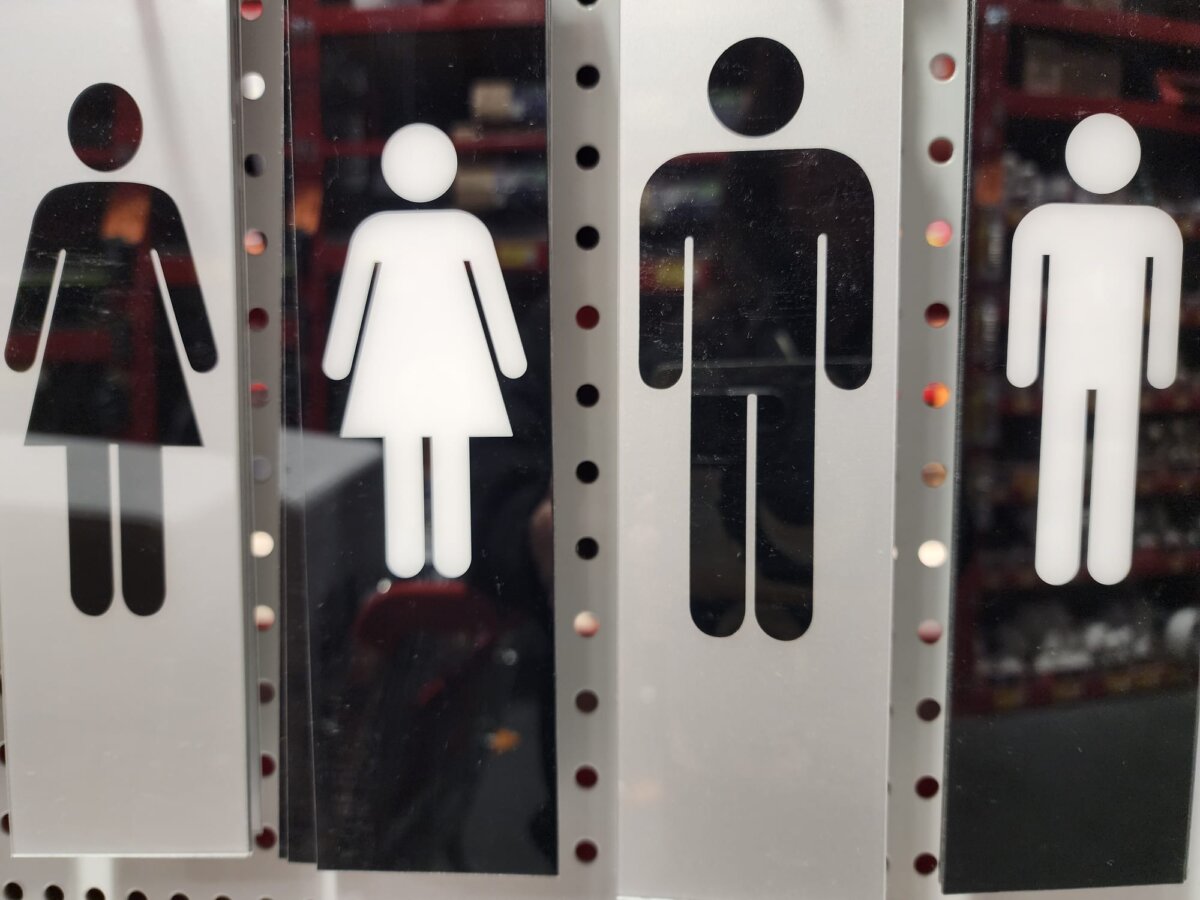 Symbols for male and female in a hardware store in Western Australia on July 13, 2025. (Susan Mortimer/The Epoch Times)