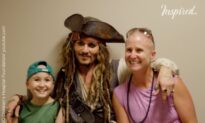 Johnny Depp surprises children at the hospital