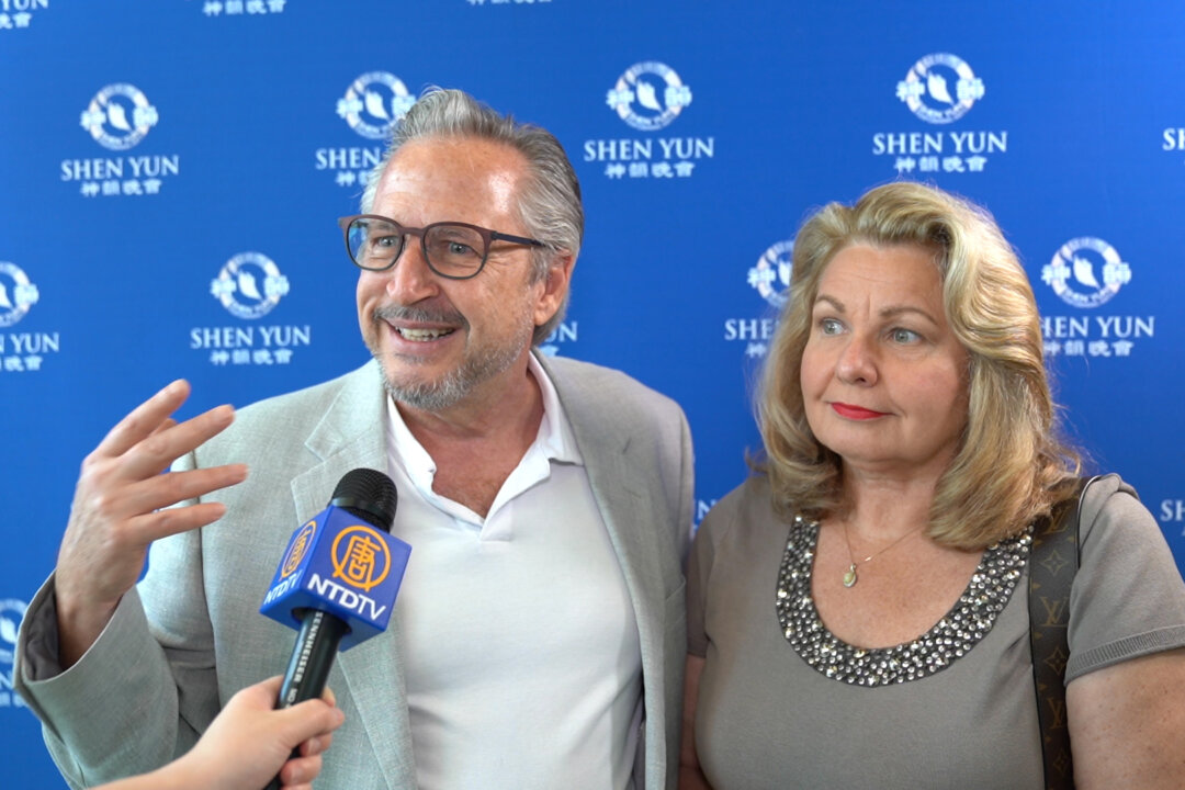 Mark Manges, a financial planner, and his wife Arlene, formerly of the same profession, attended Shen Yun Performing Arts at the Venice Performing Arts Center in Florida, on March 15, 2020. (NTD Television)