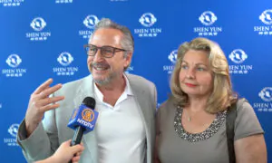 Financial Planner Calls Shen Yun a Must-See For Friends and Family