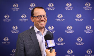 Entrepreneur Finds Harmony and Resonance in Shen Yun