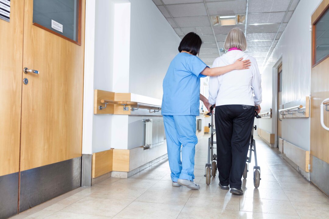 Nursing homes can be cited for failing to contain infections without it affecting their overall Medicare rating. (GagliardiPhotography/Shutterstock)