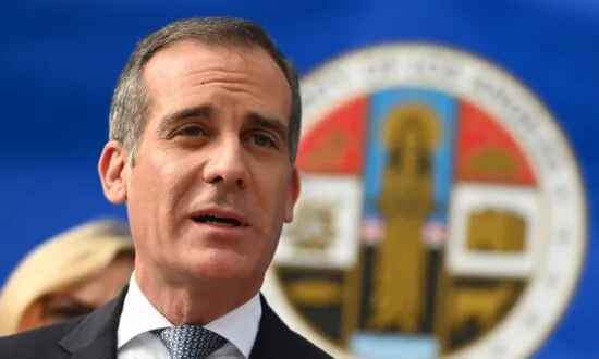 Los Angeles Shuts Five COVID-19 Vaccination Sites Due to Supply Crunch