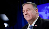 Pompeo Condemns Beijing’s Coronavirus Disinformation in Call With Top Chinese Diplomat