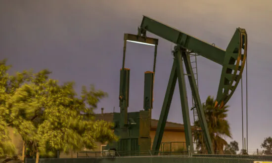 Oil Prices Steady as Hurricane Laura Makes Gulf Coast Landfall