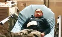 Mom Warns Parents After Her Son Falls Victim to Viral ‘#SkullBreakerChallenge’ on Tik Tok