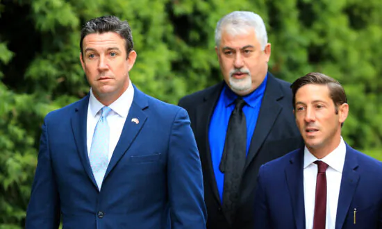 Former Congressman Duncan Hunter Sentenced to 11 Months in Prison