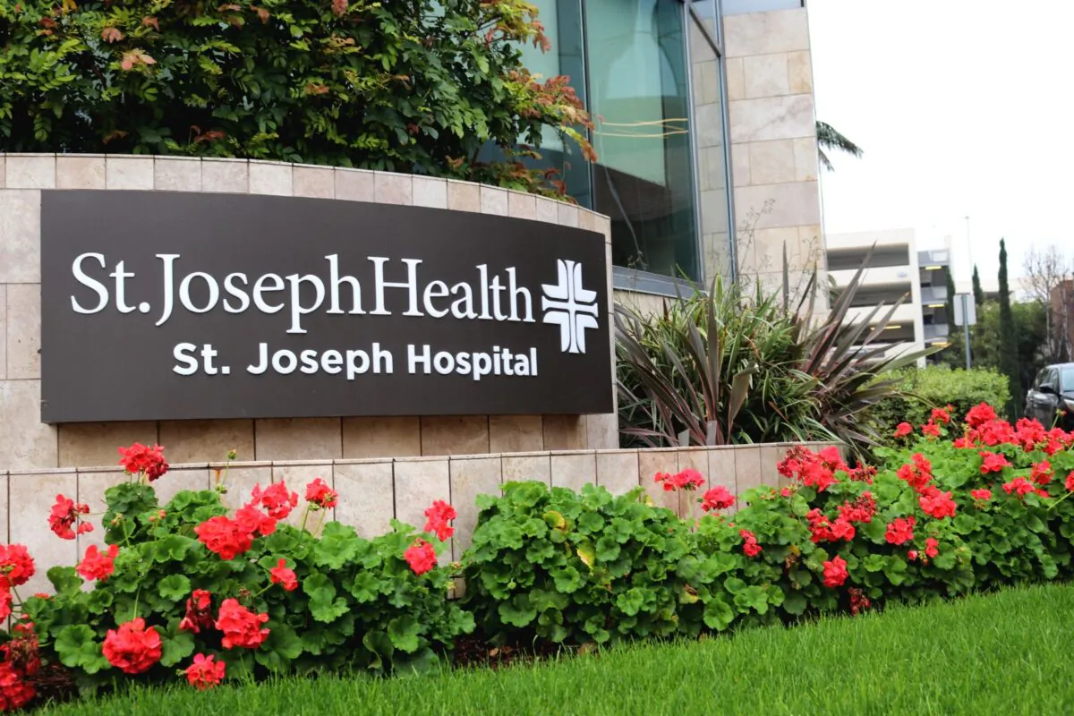 St. Joseph Hospital, where some COVID-19 patients are being treated, in Orange, Calif. (Jamie Joseph/The Epoch Times)