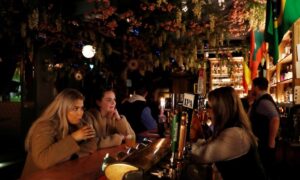 The United Kingdom Is Closed: Johnson Shutters Pubs and Restaurants