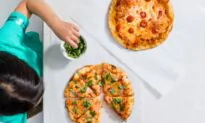 Cake Pan Pizzas