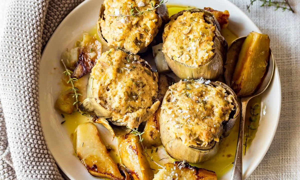 Tuna and pecorino-stuffed artichokes. (Giulia Scarpaleggia)