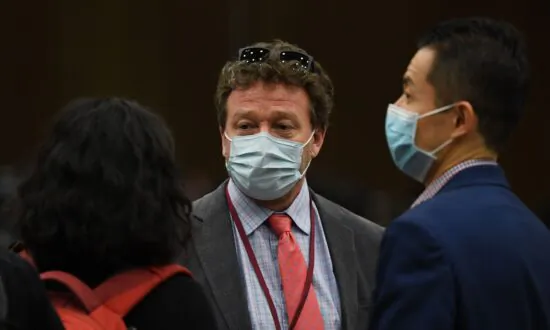 US Newspapers Call on China to Reverse Expulsion of Journalists