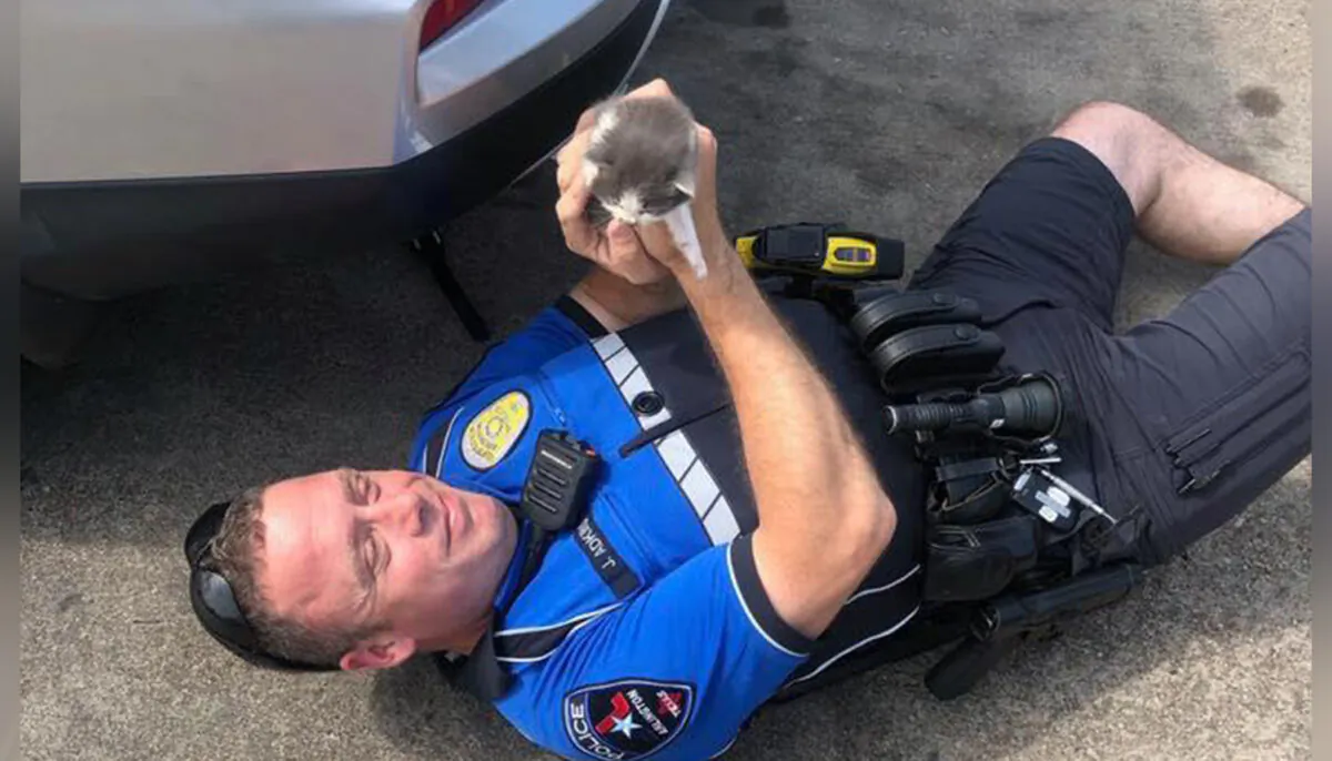 (Photo courtesy of Arlington Police Department)