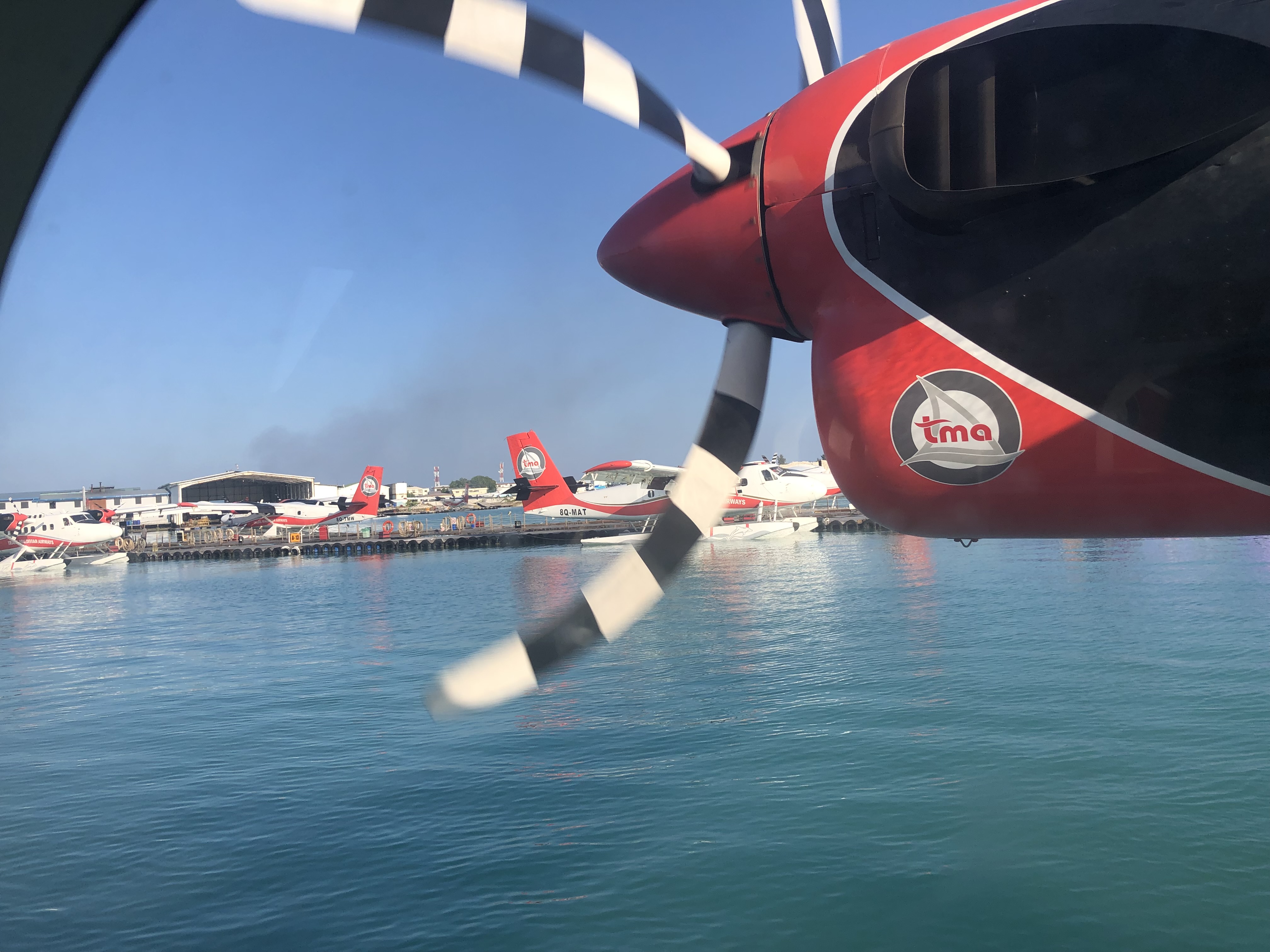 propeller plane