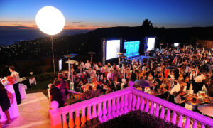 Languishing California Beach Town Divided on How to Revive Its Glory