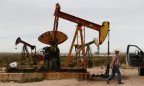 Oil Price Rallies 10 Percent as US Crude Build Slows