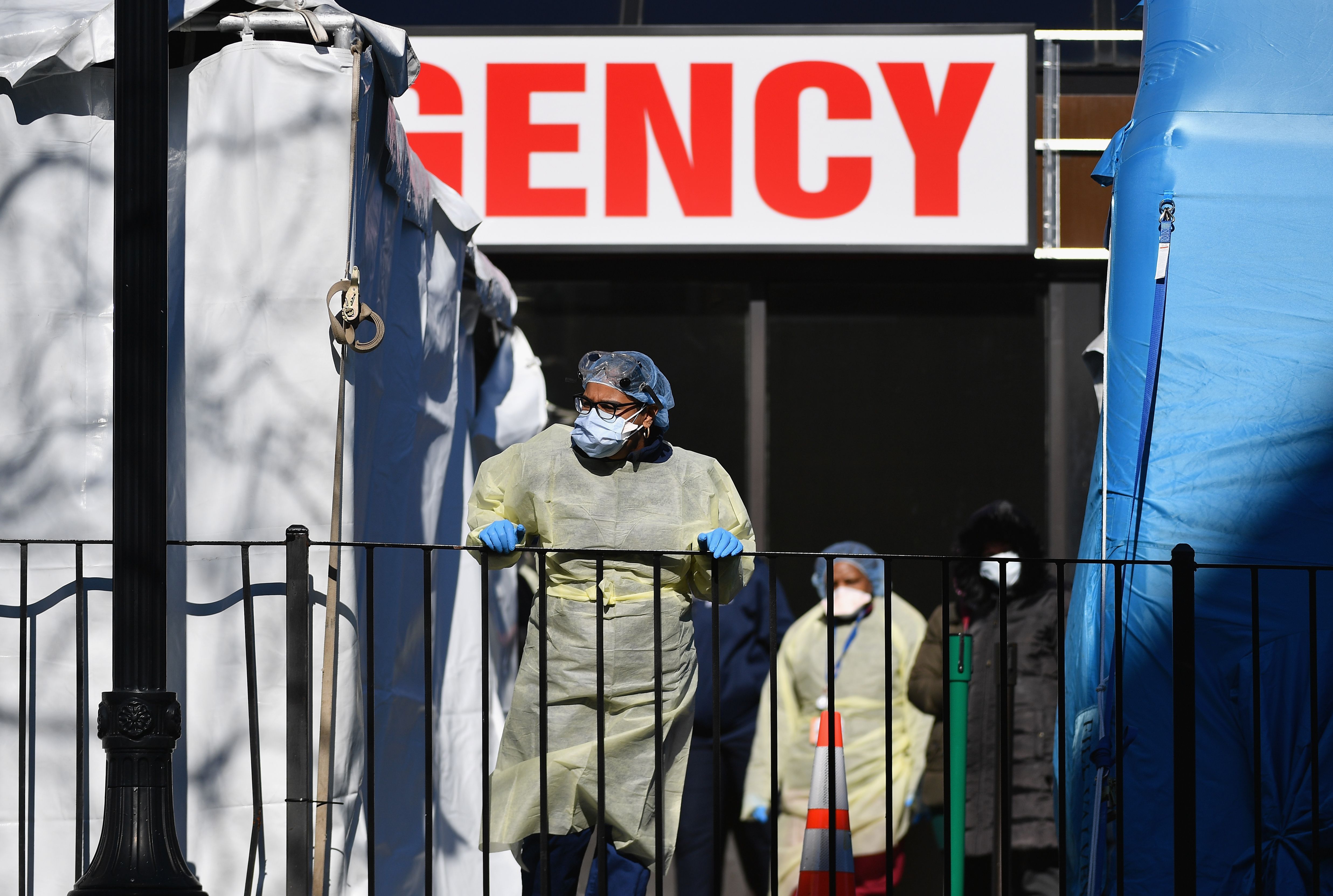 New York Reports Nearly 6,500 New CCP Virus Cases, 100 New Deaths