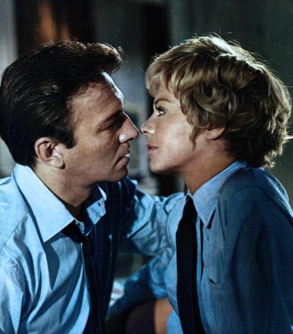 Christopher Plummer and Susannah York in Battle of Britain