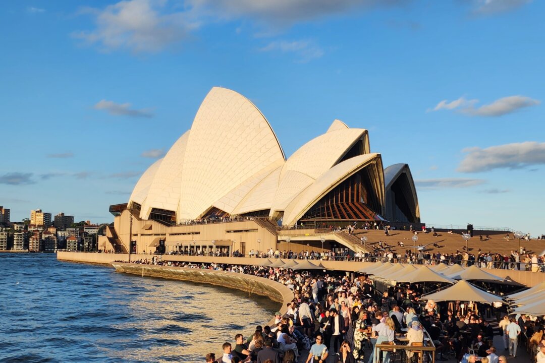 Teen Terrorist Reveals He Planned to Target Opera House, Sydney Marathon