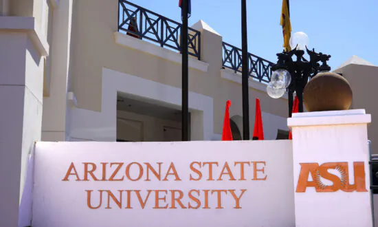 Over 1,500 Sign Petition to Abolish Student-Athlete COVID-19 Booster Mandate