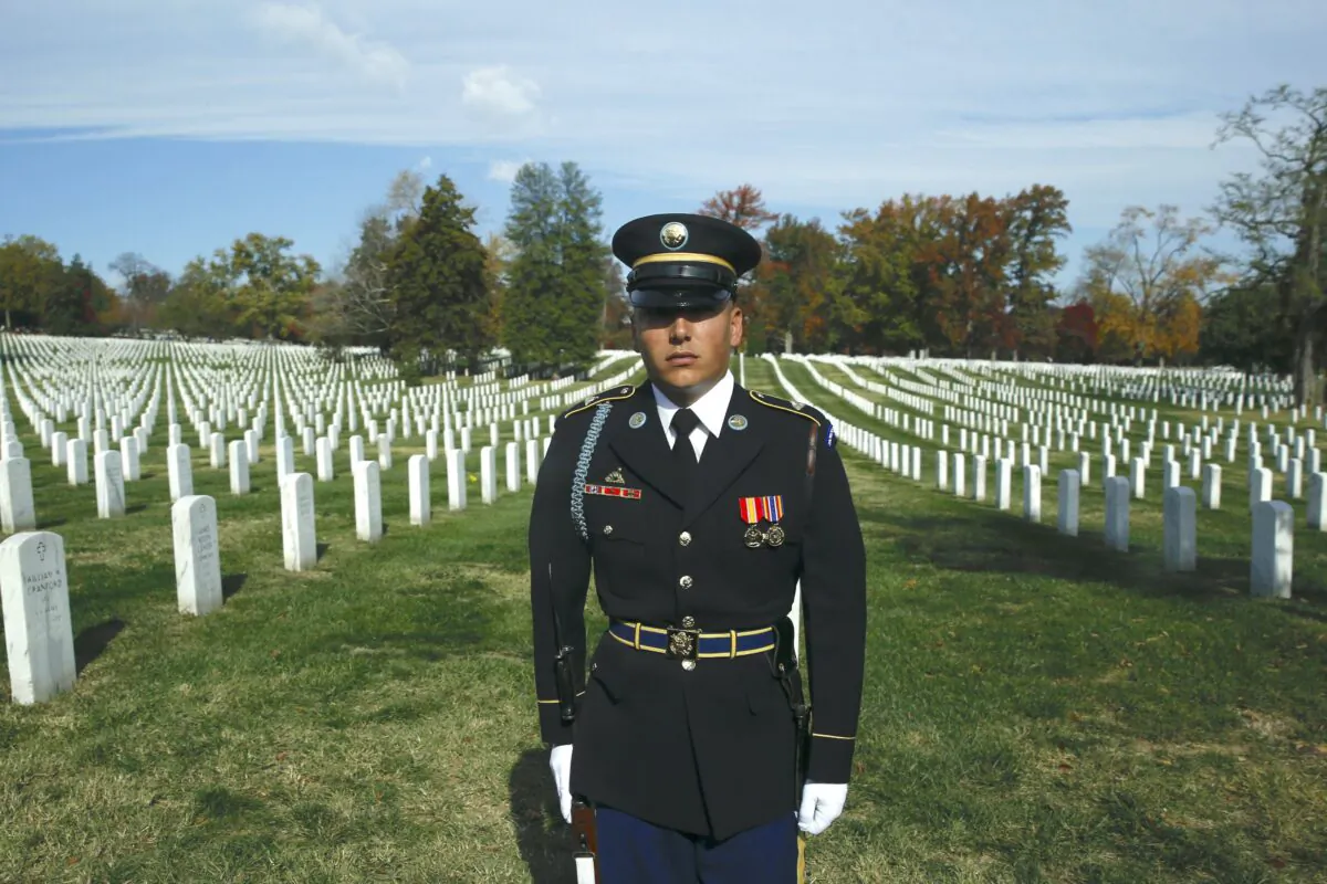 Member of U.S. military honor guard at Arlington National Cemetery in Arlington, Virginia, on Nov. 11, 2016. (YURI GRIPAS/AFP via Getty Images)