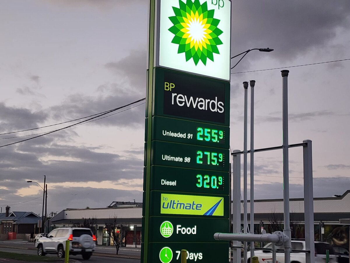 A BP petrol station advertises prices in Western Australia on March 31, 2026. (Susan Mortimer/The Epoch Times)