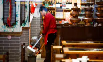 China’s Services Activity Shrinks Further in March, Job Cuts Fastest on Record