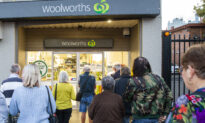 Woolworths, Coles to Limit Shoppers to Enforce Social-Distancing