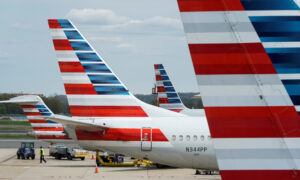 White House Ready to Extend Payroll Relief for Airline Employees